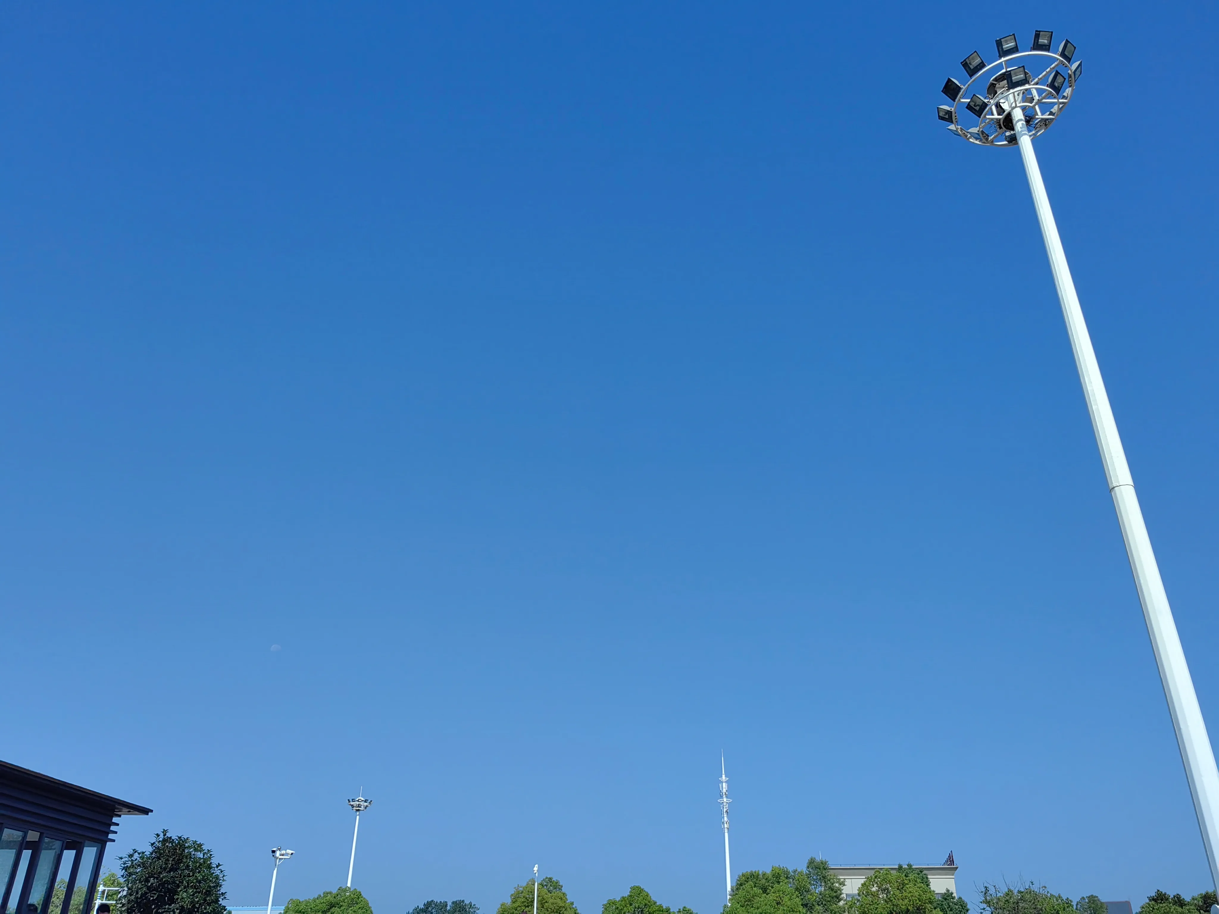 万里无云的天空